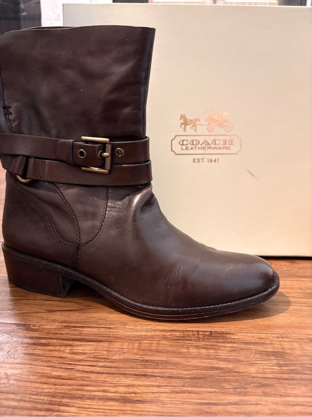 COACH Jesika Waxy Leather Boots Espresso Size 10 with box